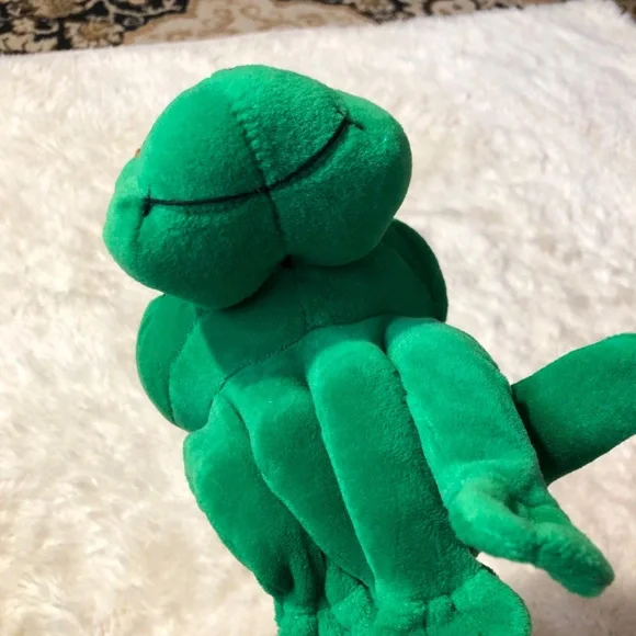 Green Plush Frog Hand Puppet Toy Right Hand Vintage 1993 - Picture 4 of 8